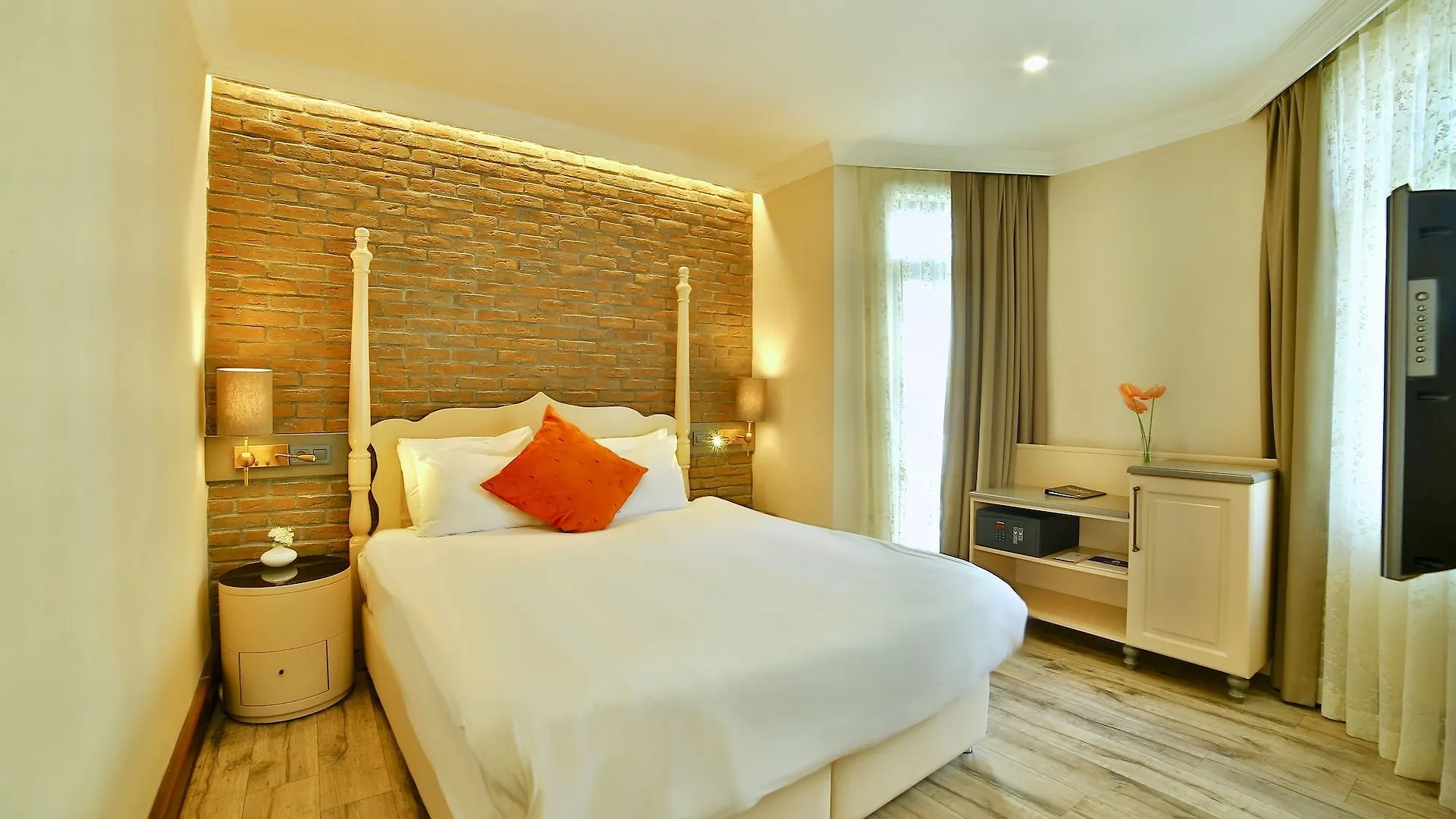 Konak Hotel Taksim Istanbul