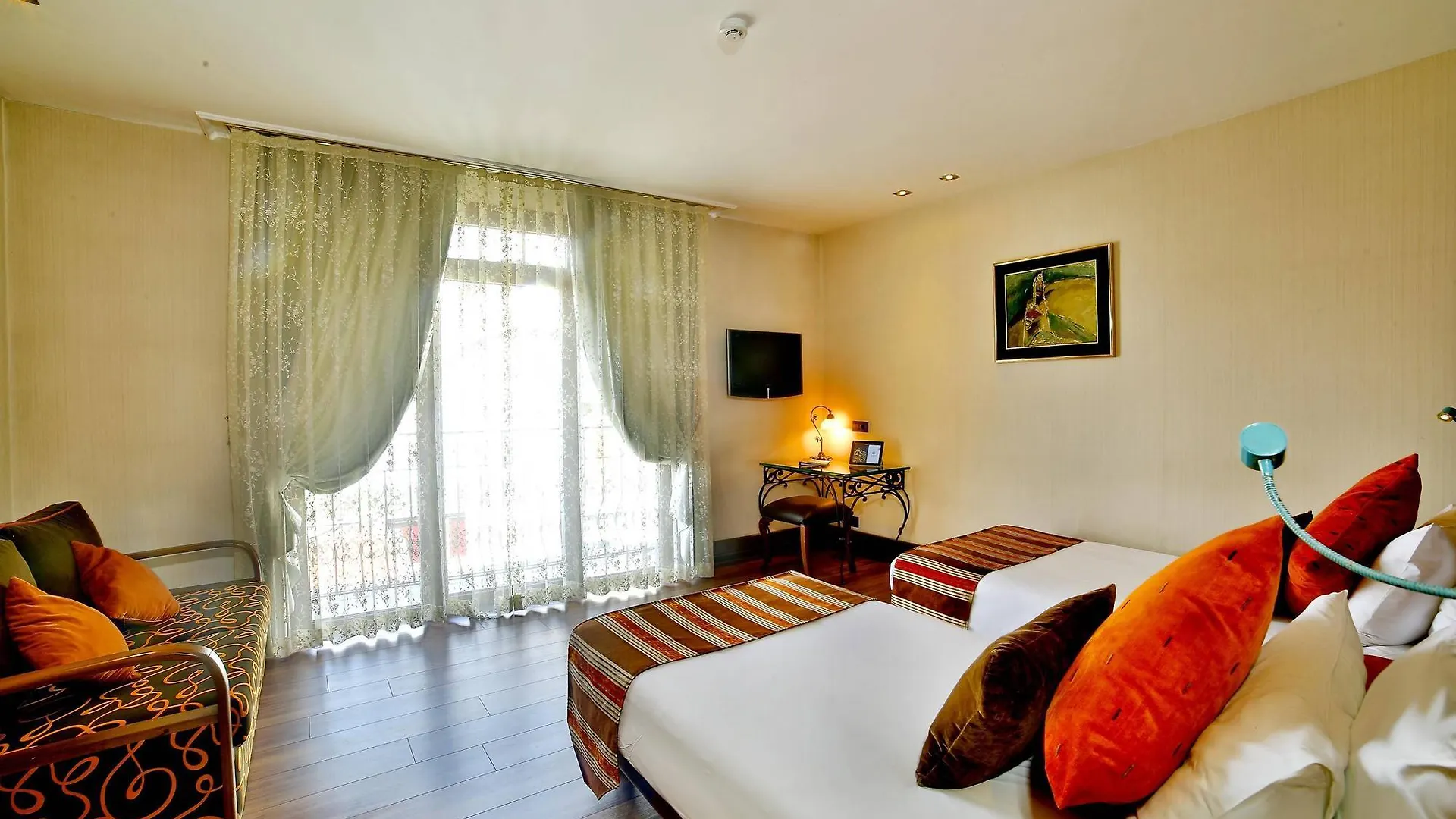 Konak Hotel Taksim Istanbul