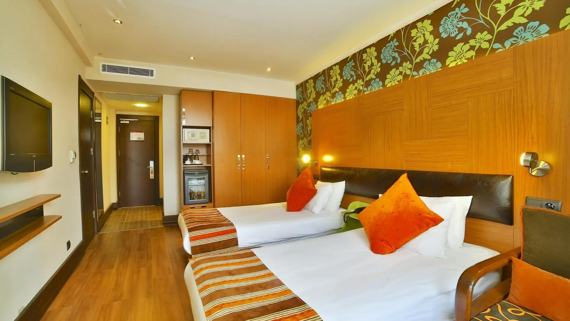 Konak Hotel Taksim Κωνσταντινούπολη 4*,